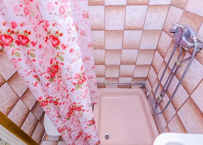 Bind - Basic Double With Patio And Garden View R3 아파트 챠브타트