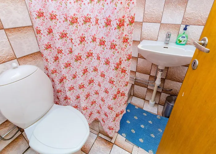 Bind - Basic Double With Patio And Garden View R3 * 챠브타트